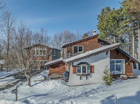 Photo of 37 Pioneer Road, Franconia, NH 03580 (MLS # 5078254)