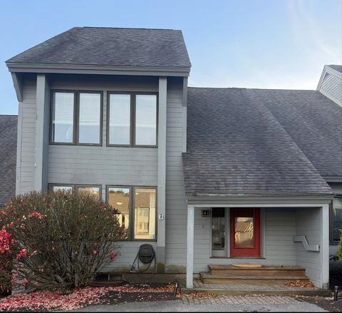 5 Tsienneto Road 41 Derry NH 03038