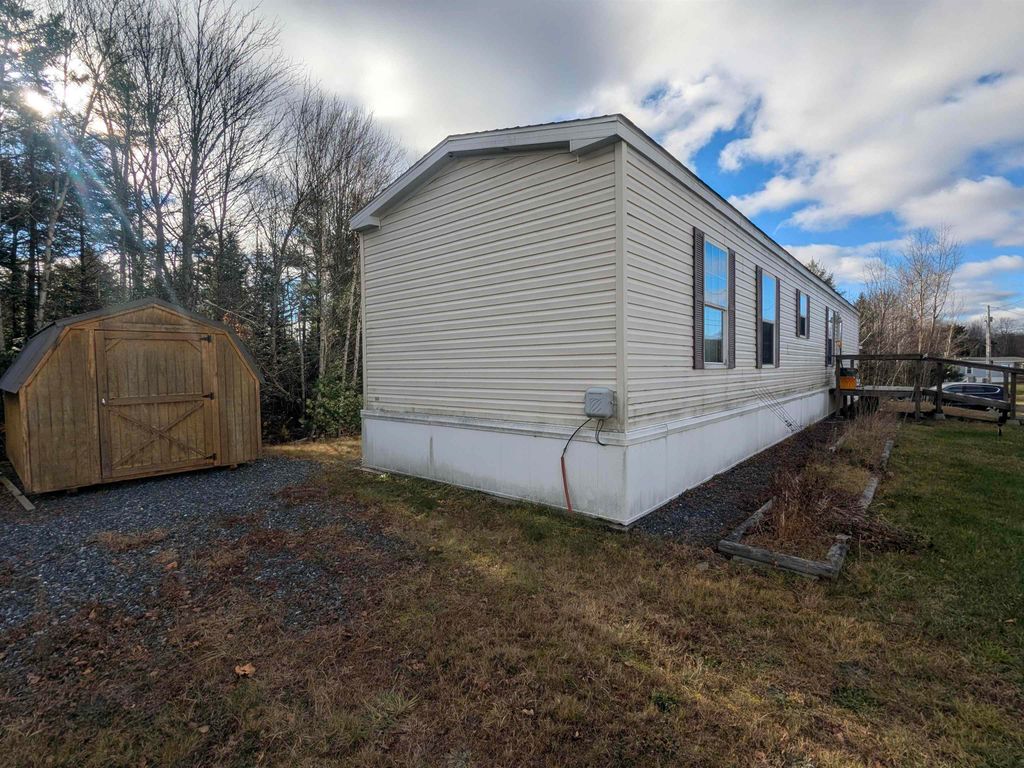Photo of 27 Lunar Drive, Canaan, NH 03741 (MLS # 5070183)