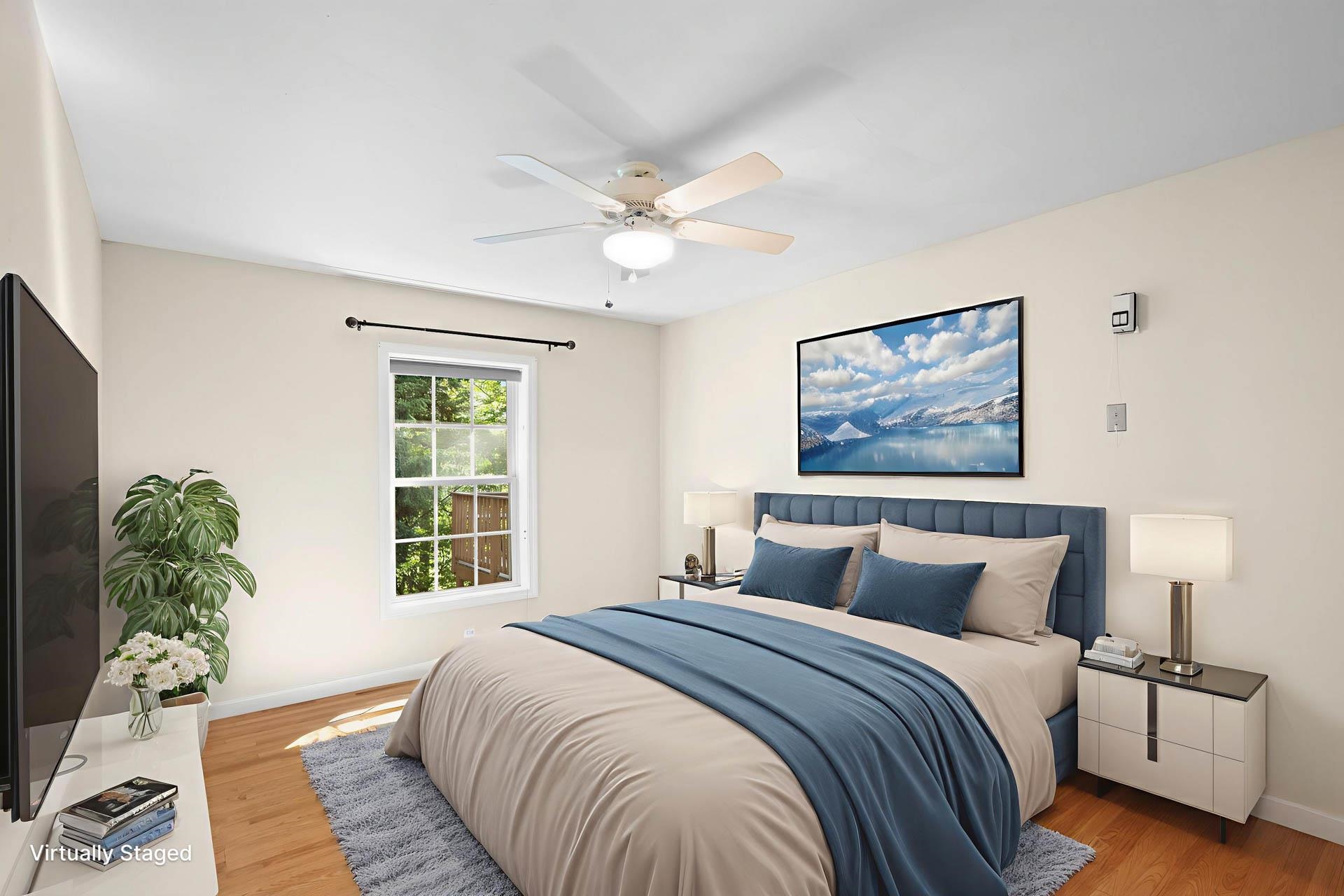 Londonderry, New Hampshire 03053, United States, 2 Bedrooms Bedrooms, ,2 BathroomsBathrooms,Residential,Pending,190437