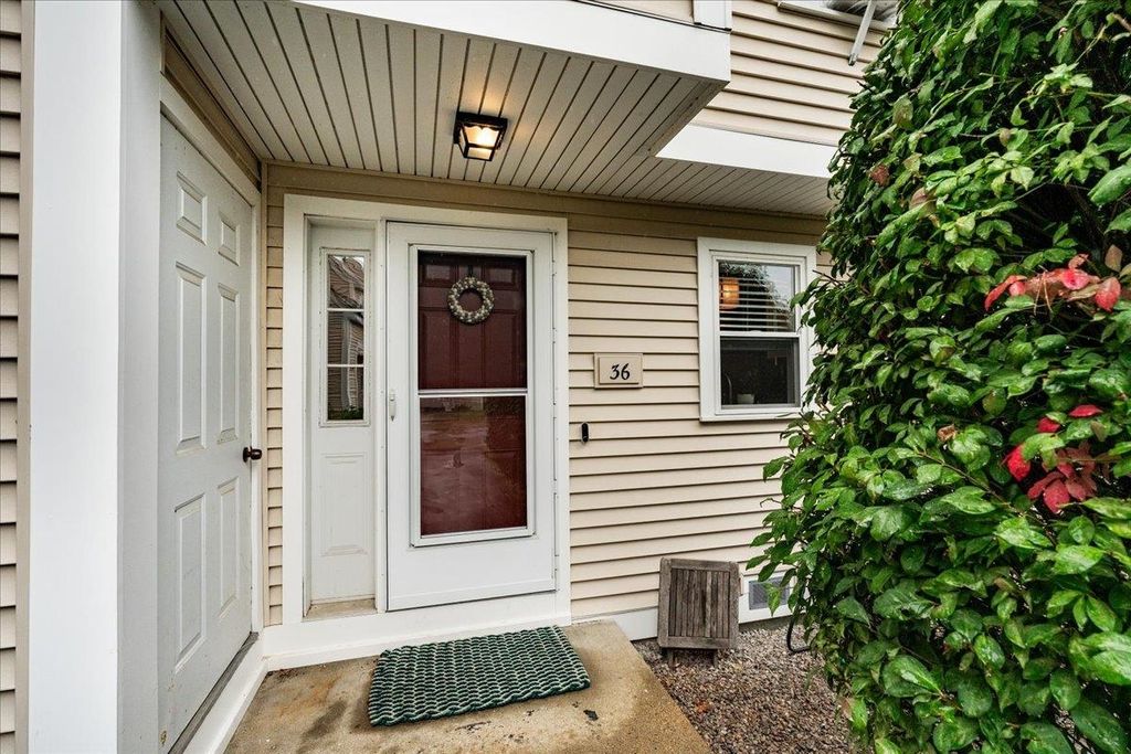 Photo of 36 Whitewater Drive, Concord, NH 03303 (MLS # 5063041)