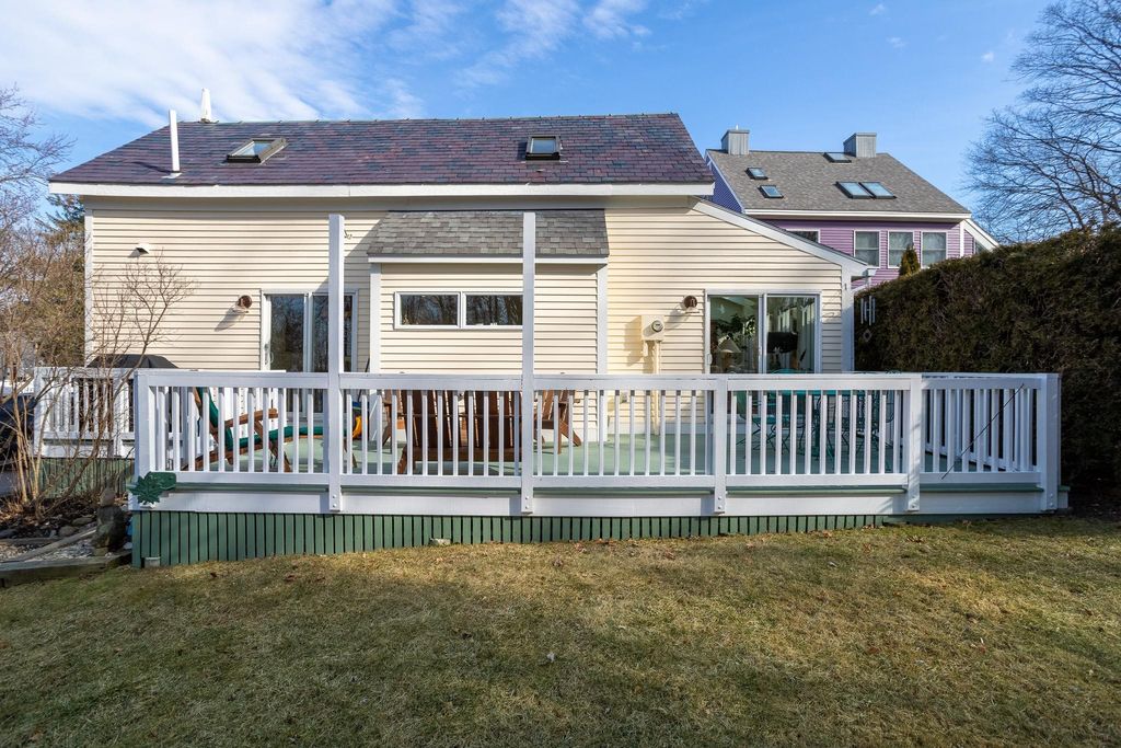 Photo of 774 Middle Street #4, Portsmouth, NH 03801 (MLS # 5036506)