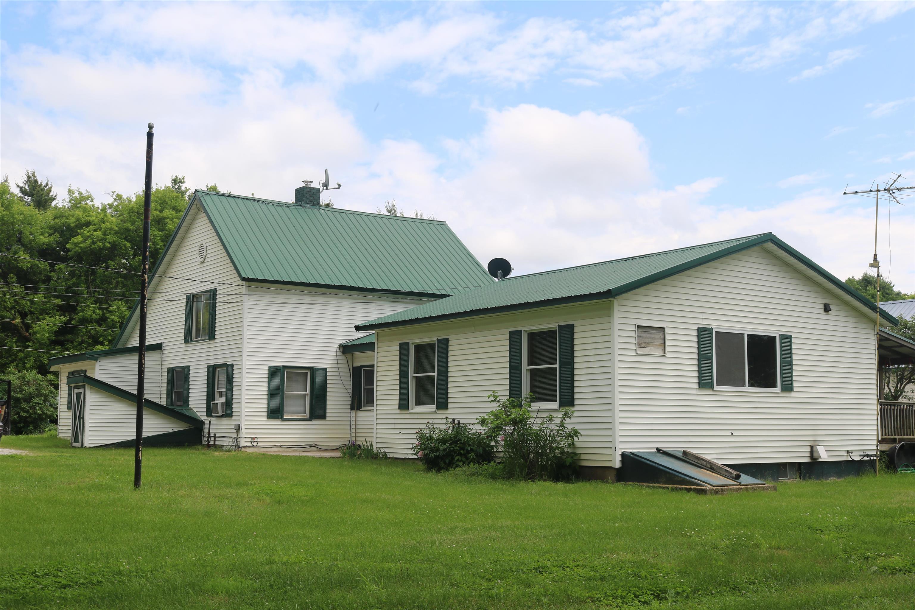 146 Parizo Street