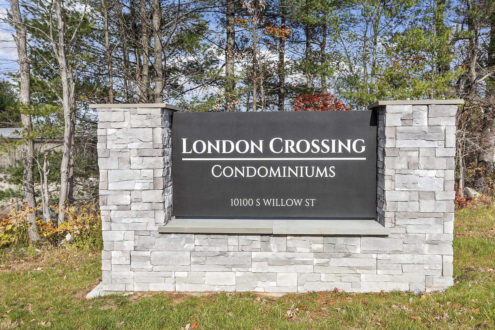 10100 S Willow Street 213