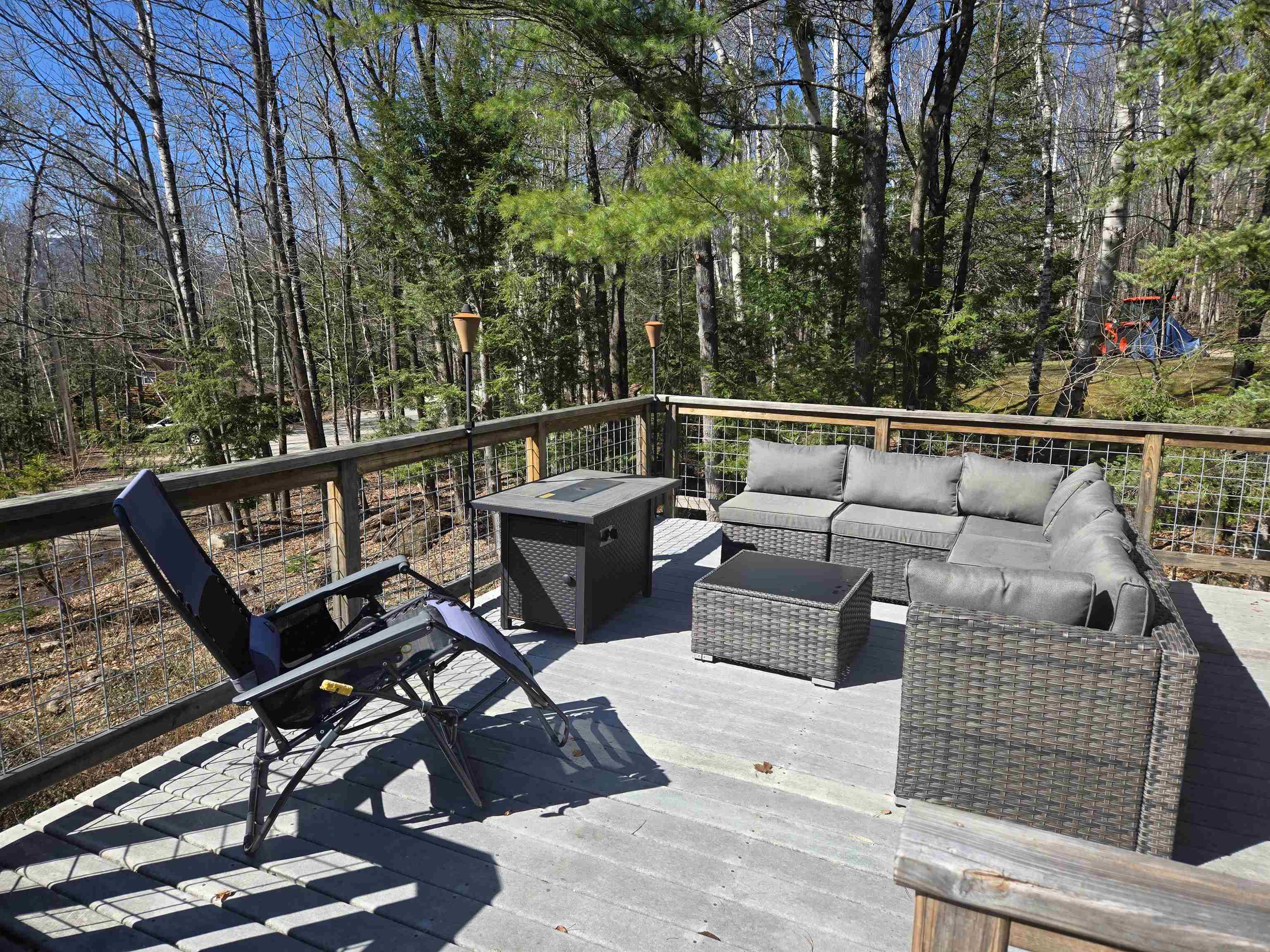 31 Juniper Way