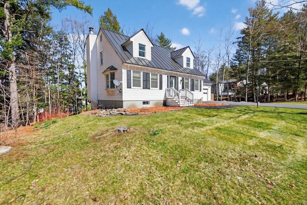 Photo of 48 Nottingham Circle, Lebanon, NH 03766 (MLS # 5077906)