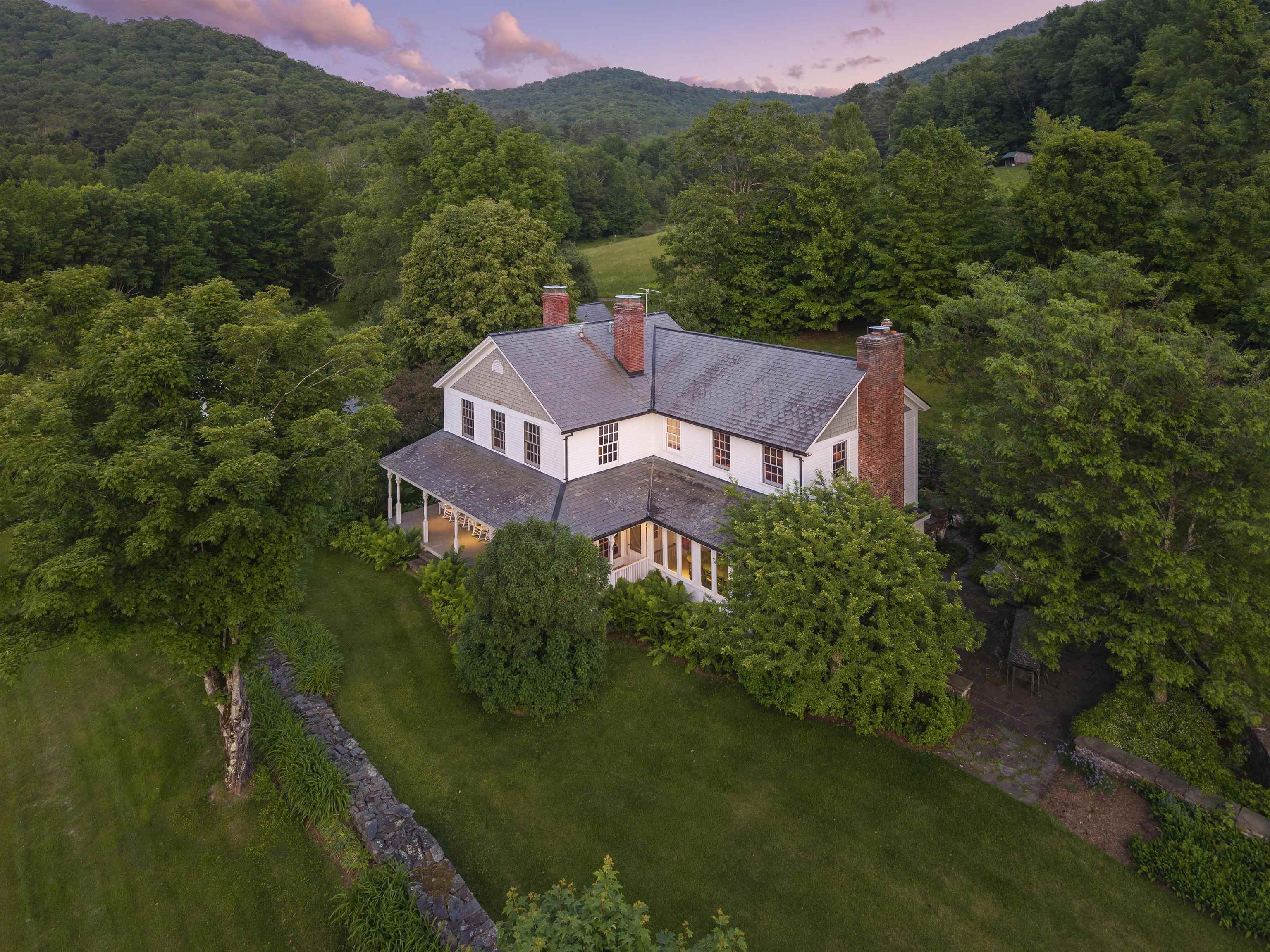 2589 W. Sandgate Road