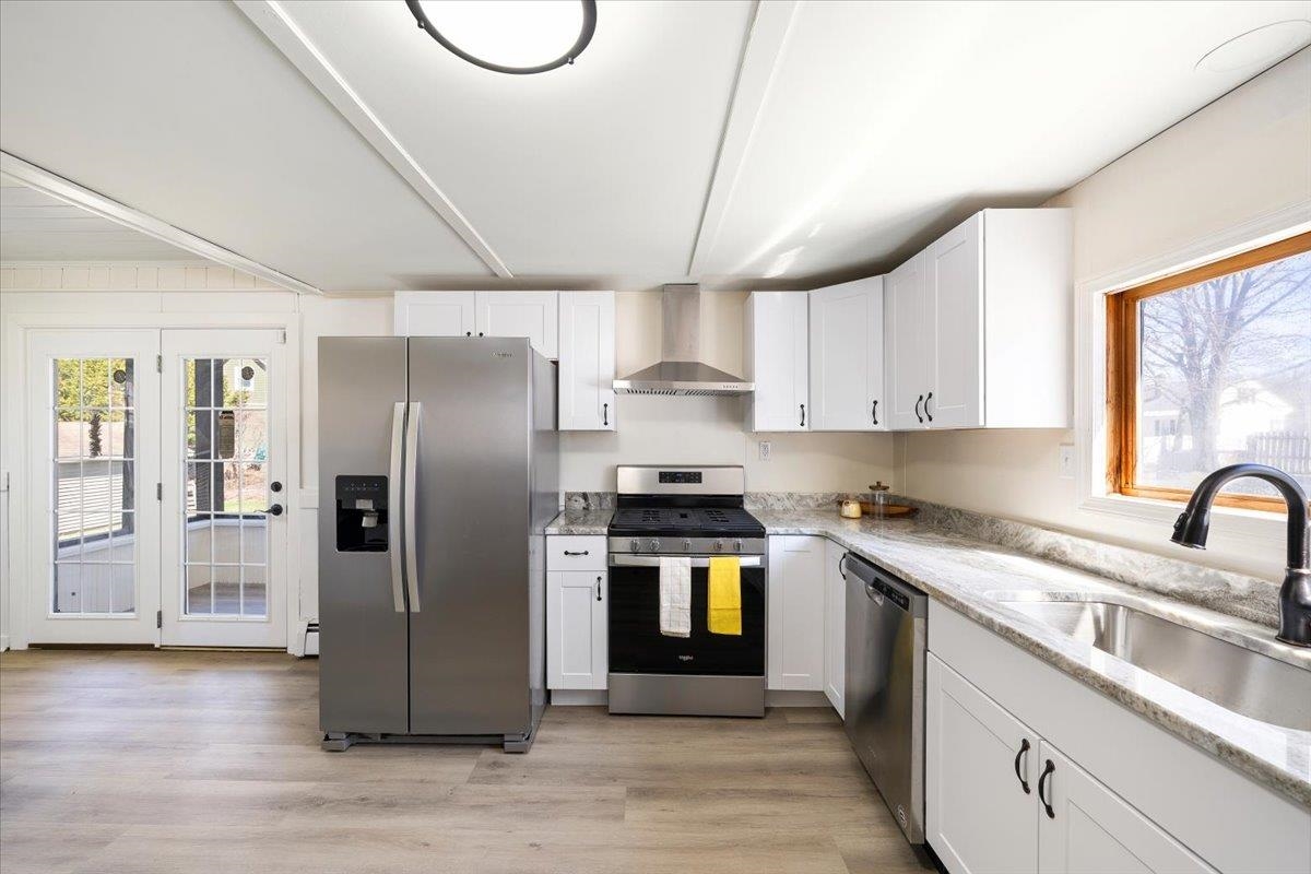 10 Cross Street Street