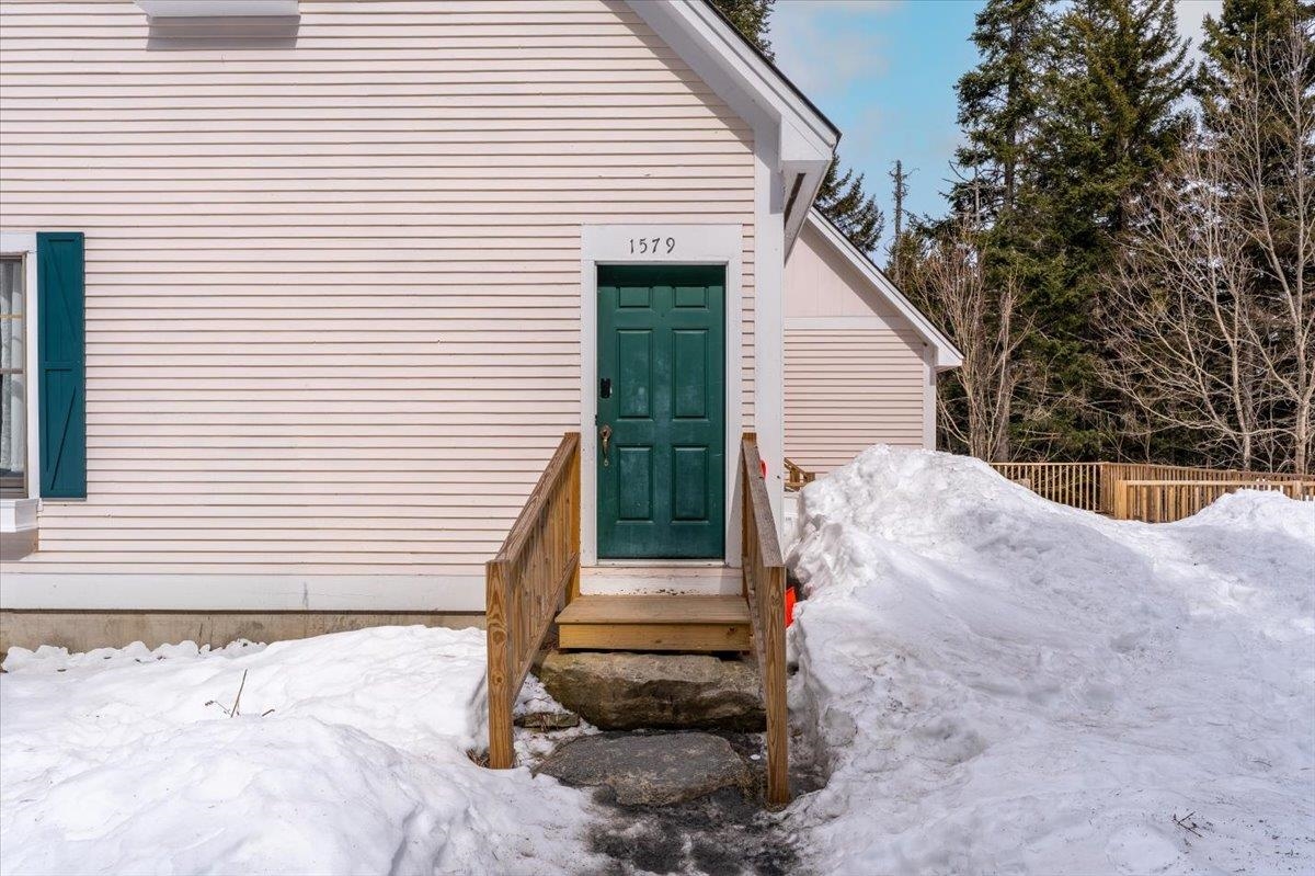 1595 Healdville Road