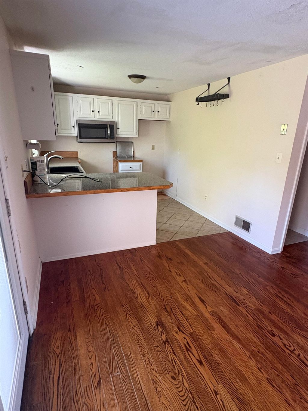 Photo of 55 Ford&#39;s Landing Drive #55, Dover, NH 03820 (MLS # 5057322)