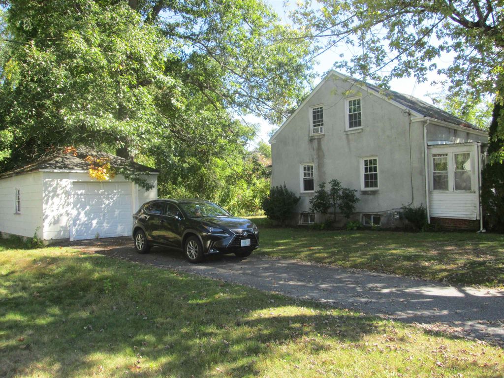 Photo of 15 Atherton Avenue, Nashua, NH 03060 (MLS # 5065067)