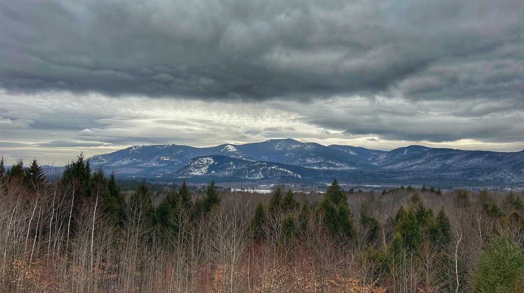 Photo of 37 Eagle Ridge Road #D37, Bartlett, NH 03812 (MLS # 5078354)