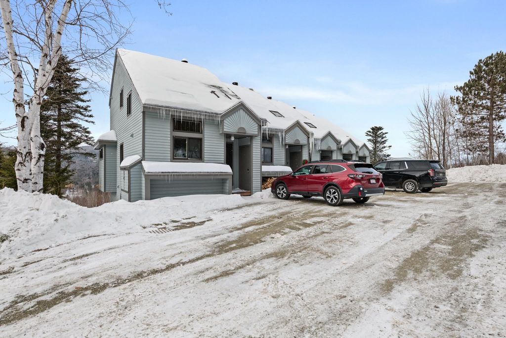 Photo of 131 Snowood Drive #C2, Thornton, NH 03285 (MLS # 5072174)