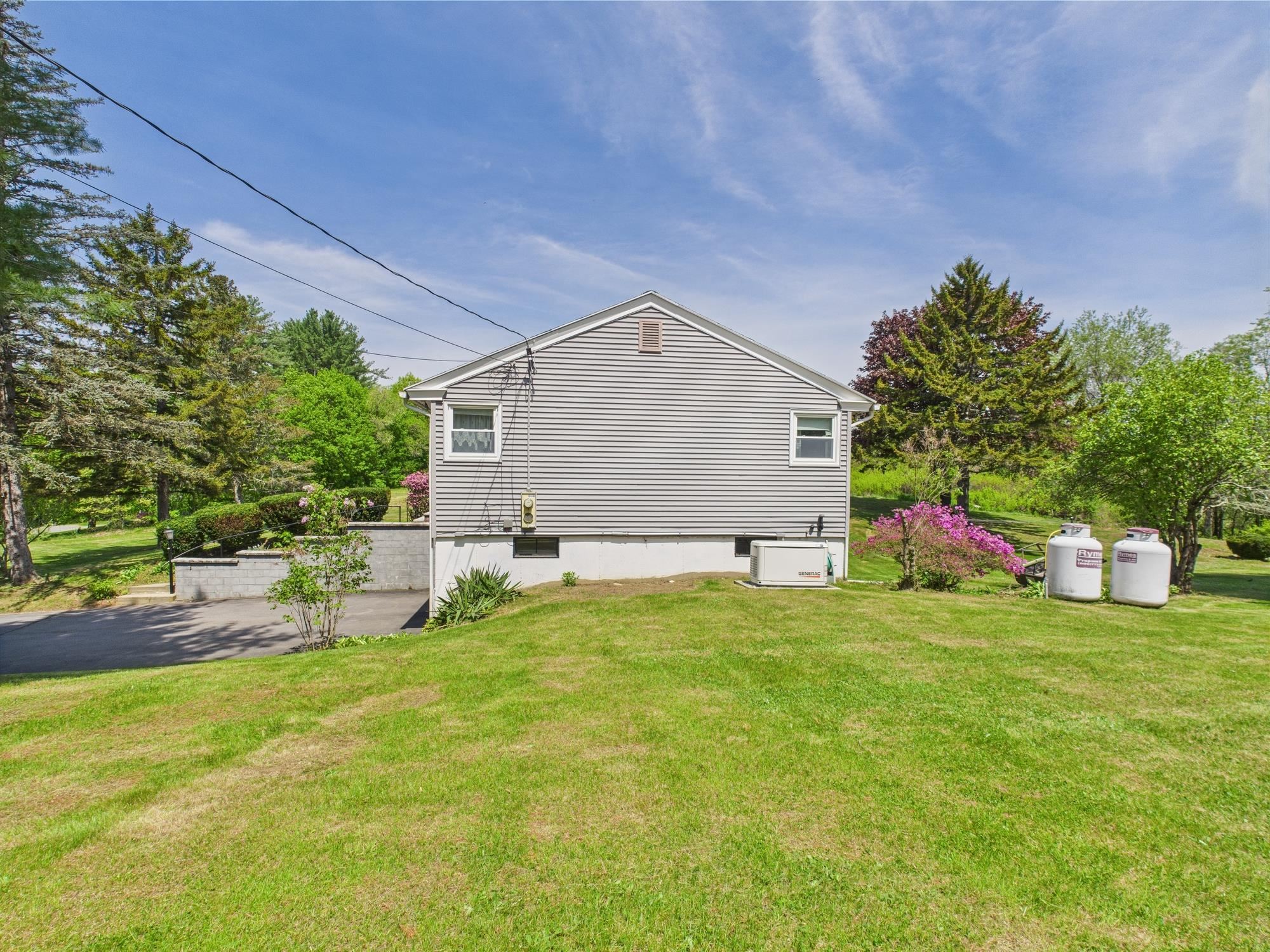 120 English Range Road
