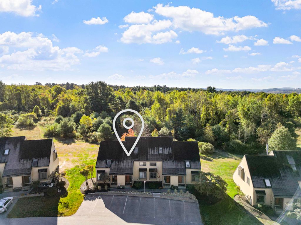 Photo of 10 Winchester Court, Pembroke, NH 03275 (MLS # 5065862)