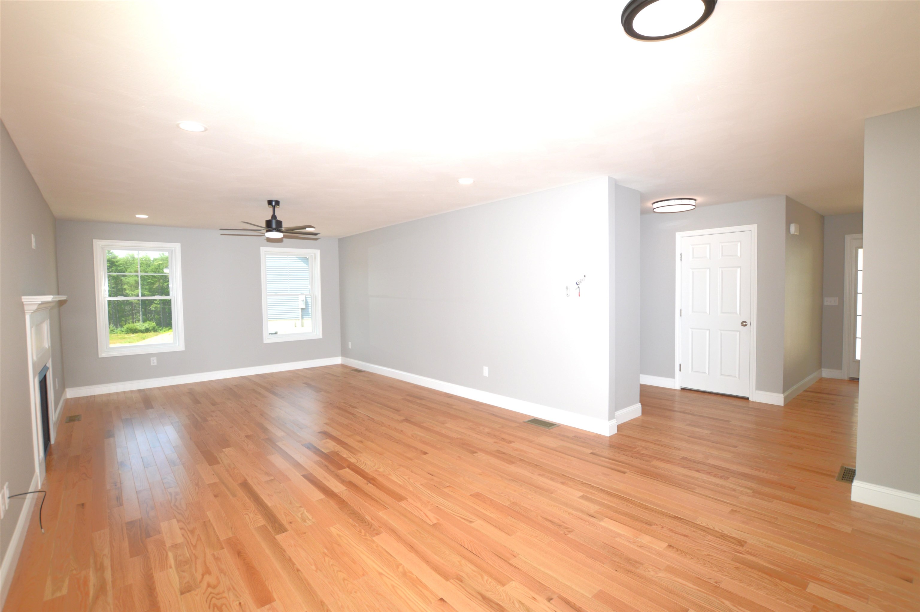 Concord, New Hampshire 03301, United States, 3 Bedrooms Bedrooms, ,3 BathroomsBathrooms,Residential,Active,146739