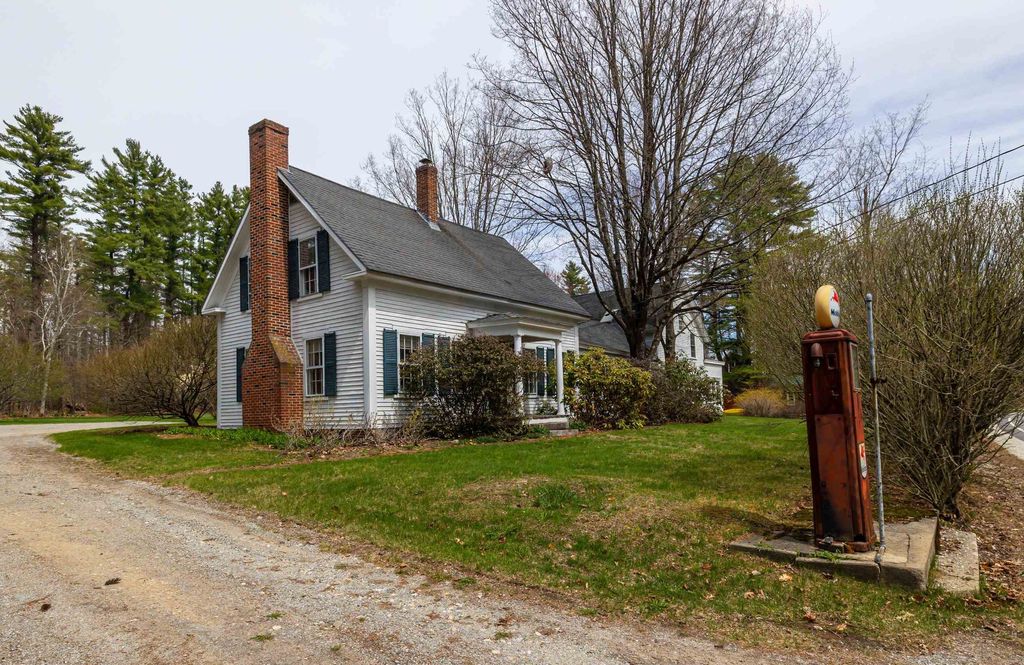 Photo of 114 Hopkinton Road, Concord, NH 03301 (MLS # 5084863)