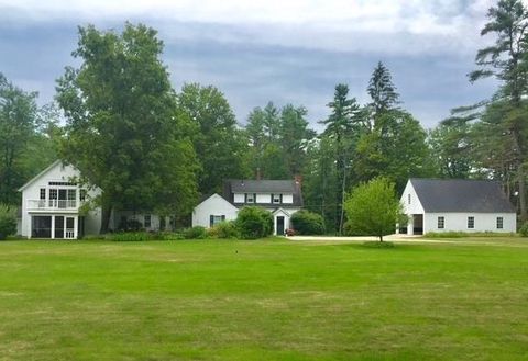 Photo of 114 Hopkinton Road, Concord, NH 03301 (MLS # 5084863)