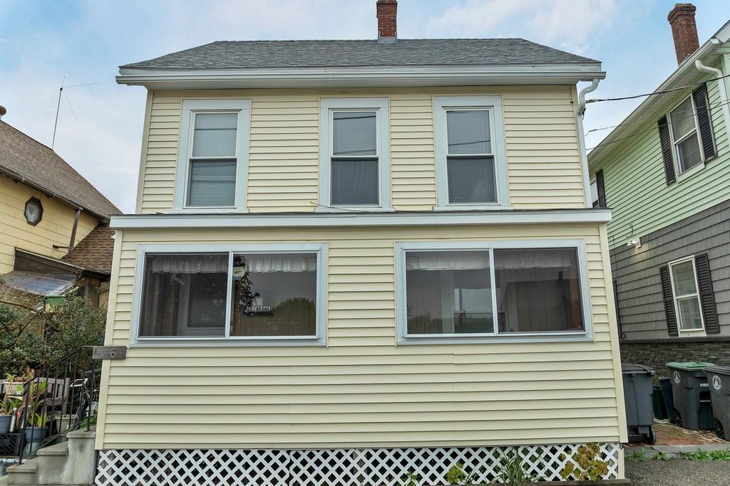 Photo of 6 Central Street, Pembroke, NH 03275 (MLS # 5089252)
