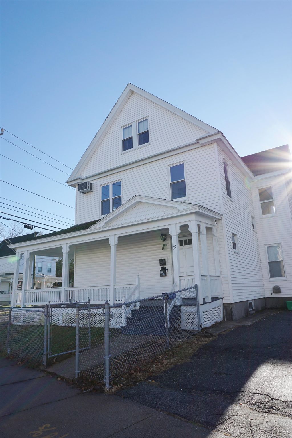 Photo of 39 Harvard Street #2, Nashua, NH 03060 (MLS # 5077929)