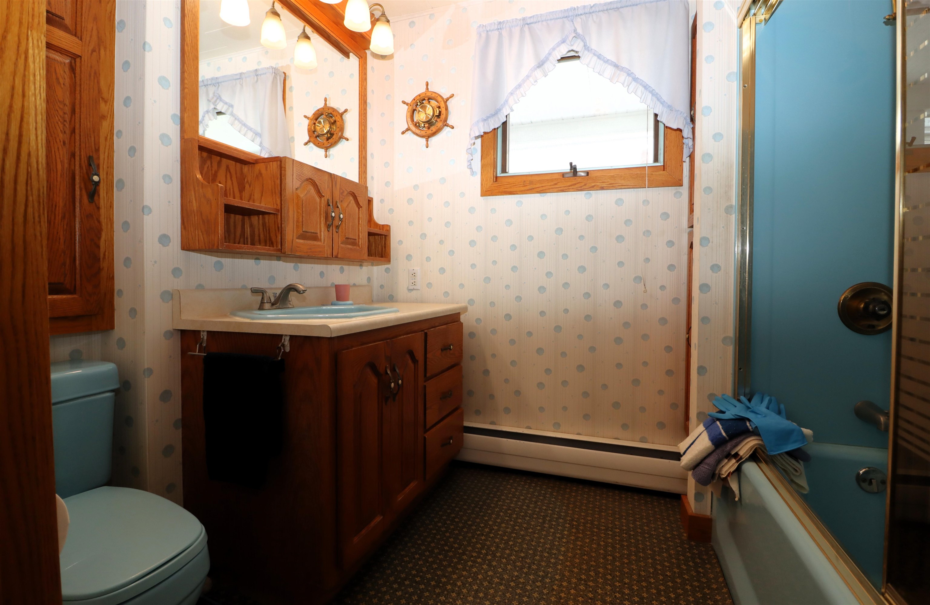 612 Rockingham Street