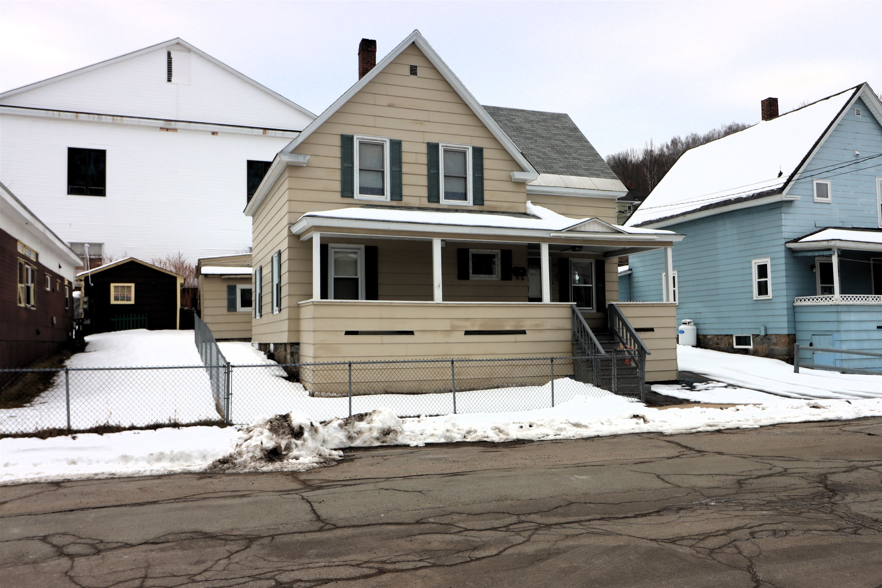 612 Rockingham Street