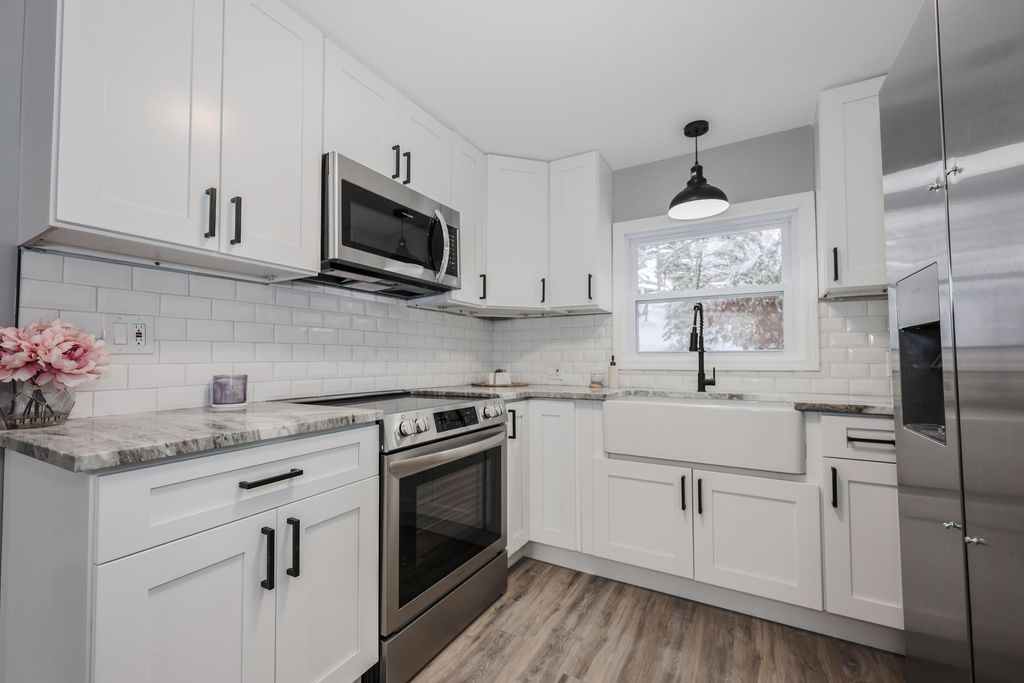 Photo of 52 Hillside Avenue, Bartlett, NH 03812 (MLS # 5067400)