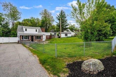 27 Eden Street Goffstown NH 03102