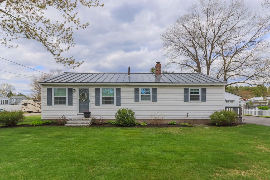 Photo of 59 Manor Road, Concord, NH 03303 (MLS # 5087999)