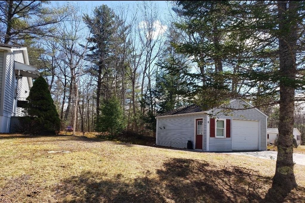 Photo of 1 Harvey Brook Road, Wolfeboro, NH 03894 (MLS # 5081247)