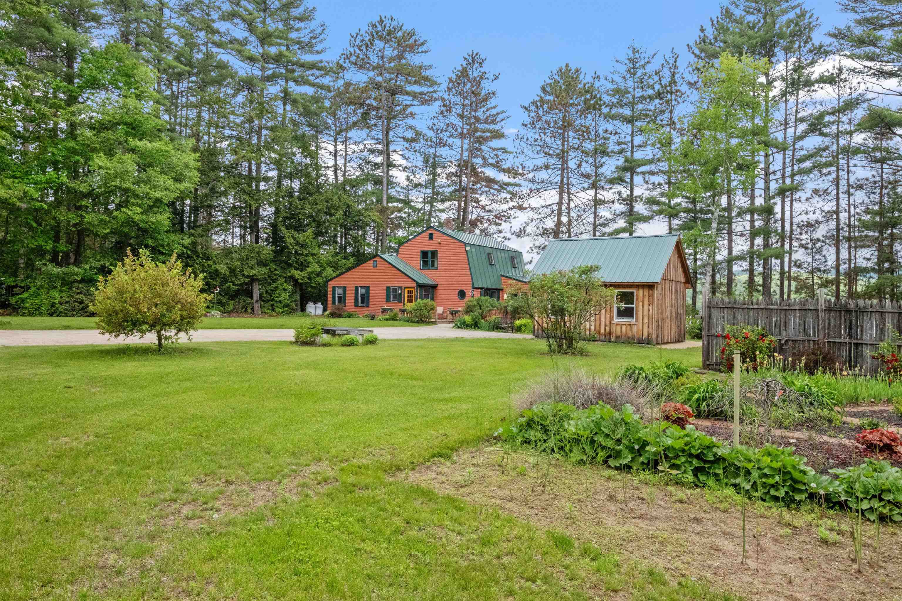 34 Winter Hill Lane