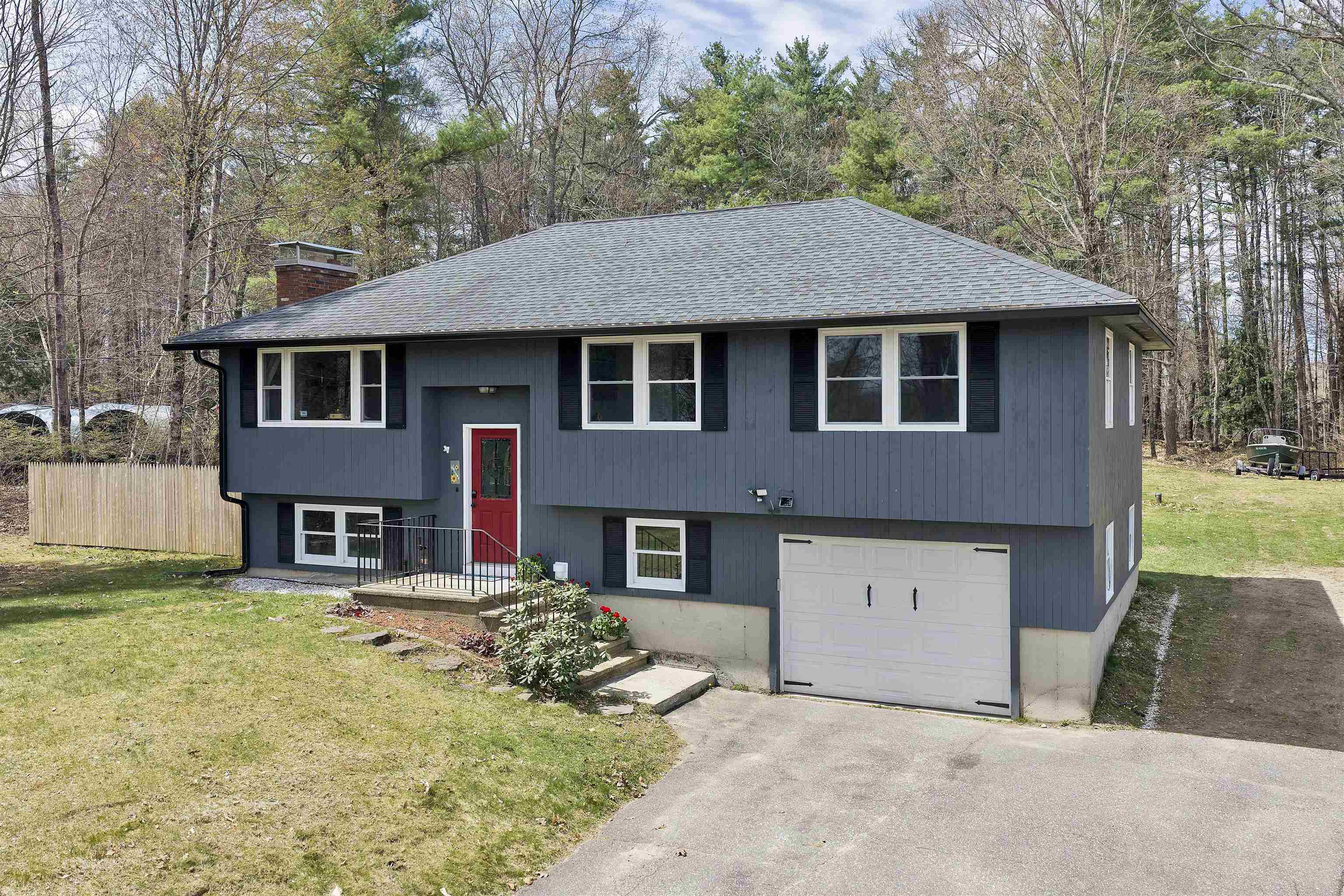 76 Harriman Hill Road