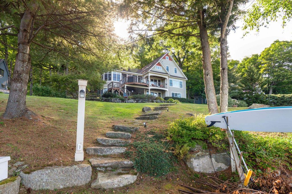 Photo of 20 Edgemont Landing Road, Newbury, NH 03255 (MLS # 5042382)