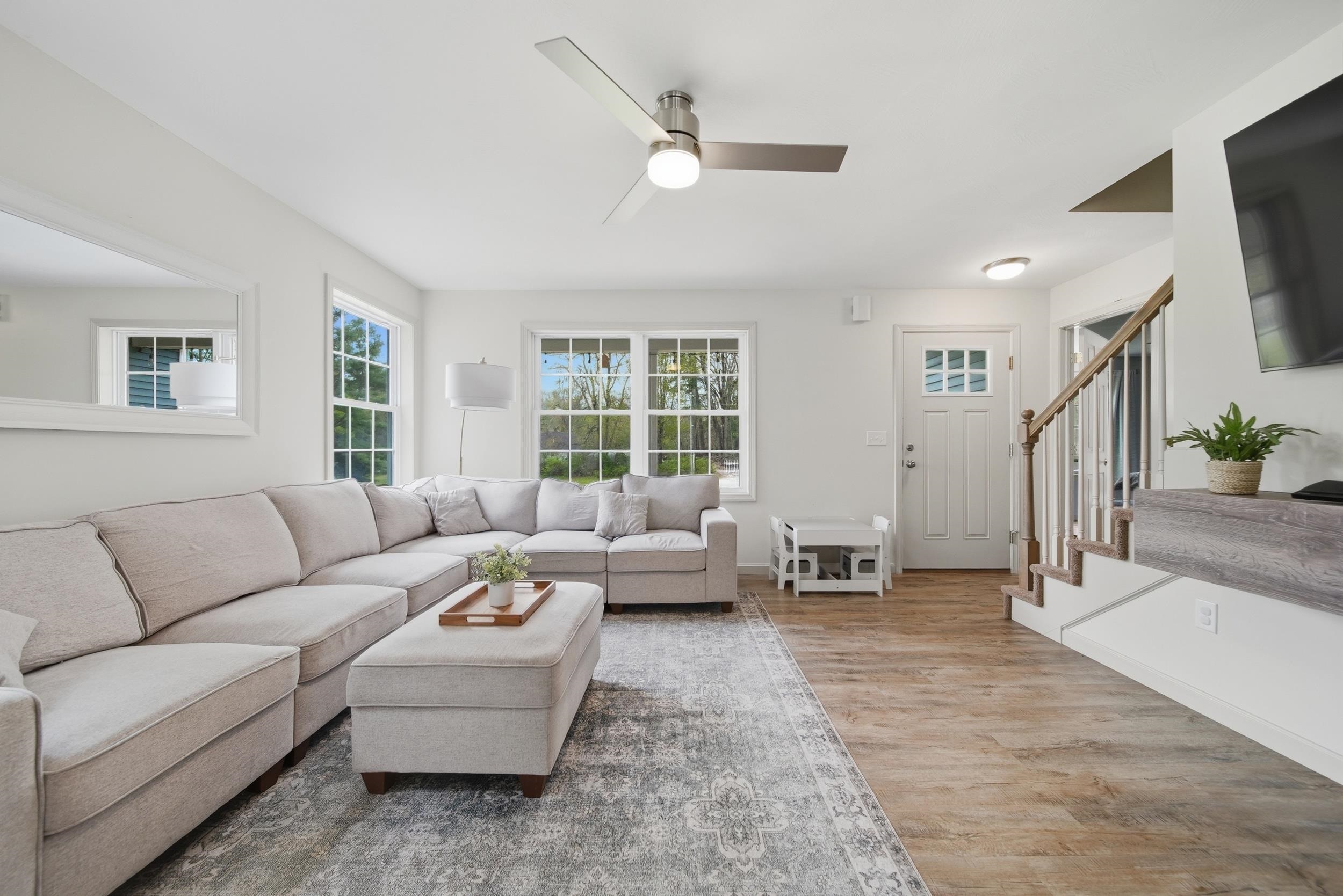 10 Colburn Road
