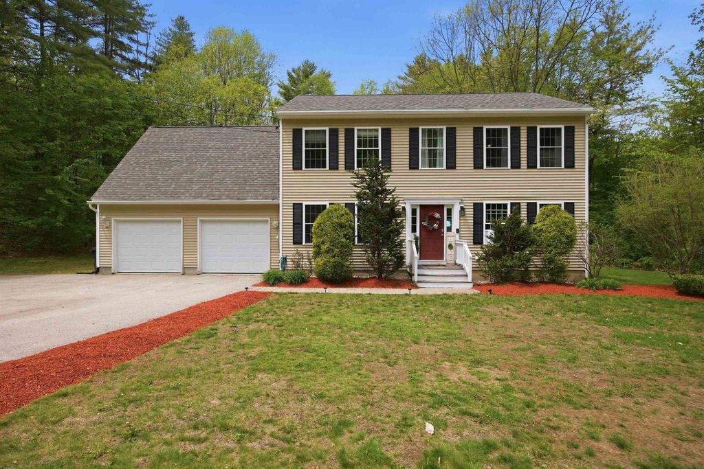 Photo of 144 Mountain Road, Goffstown, NH 03045 (MLS # 5089565)