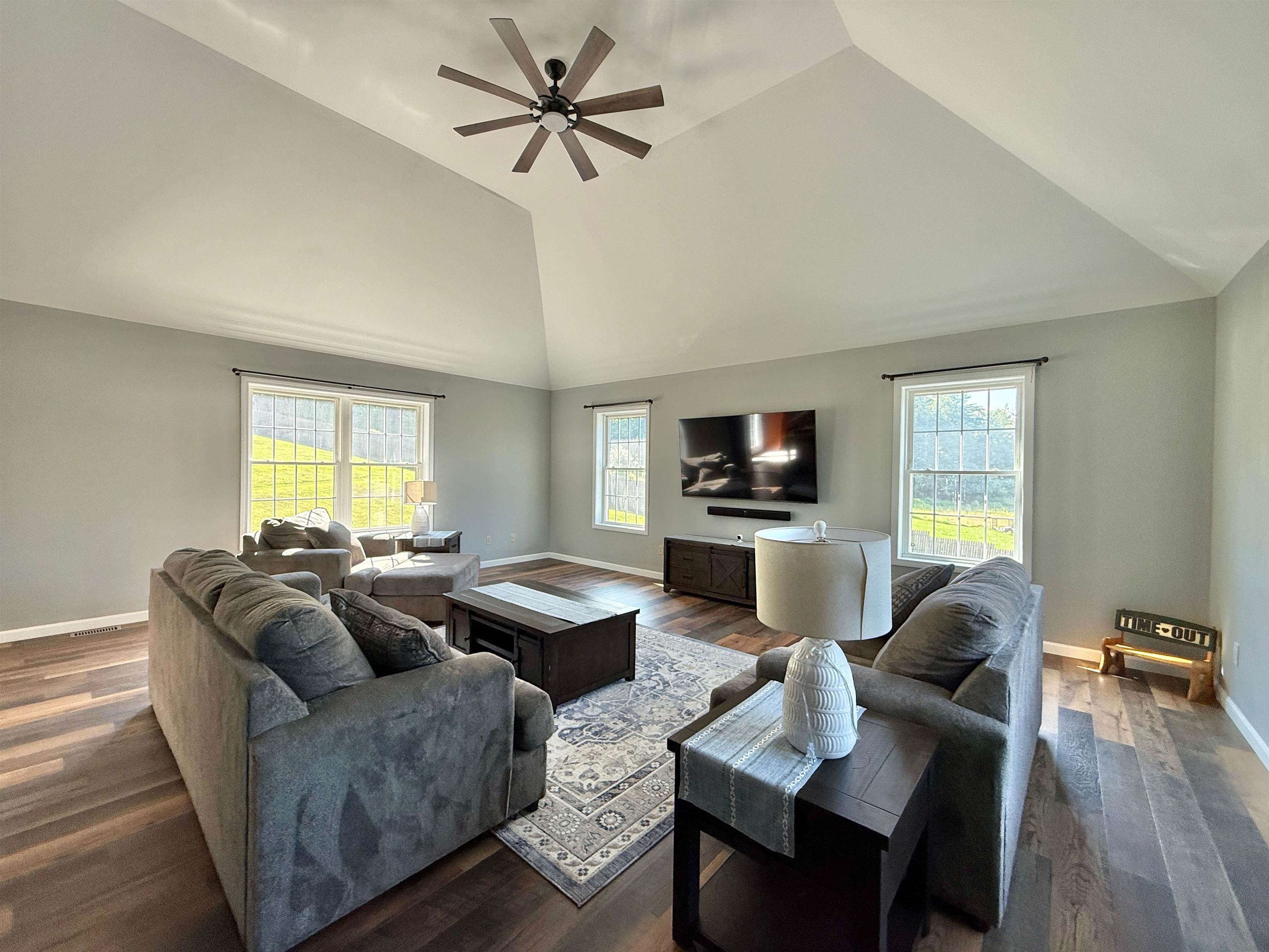 233 North Stark Highway