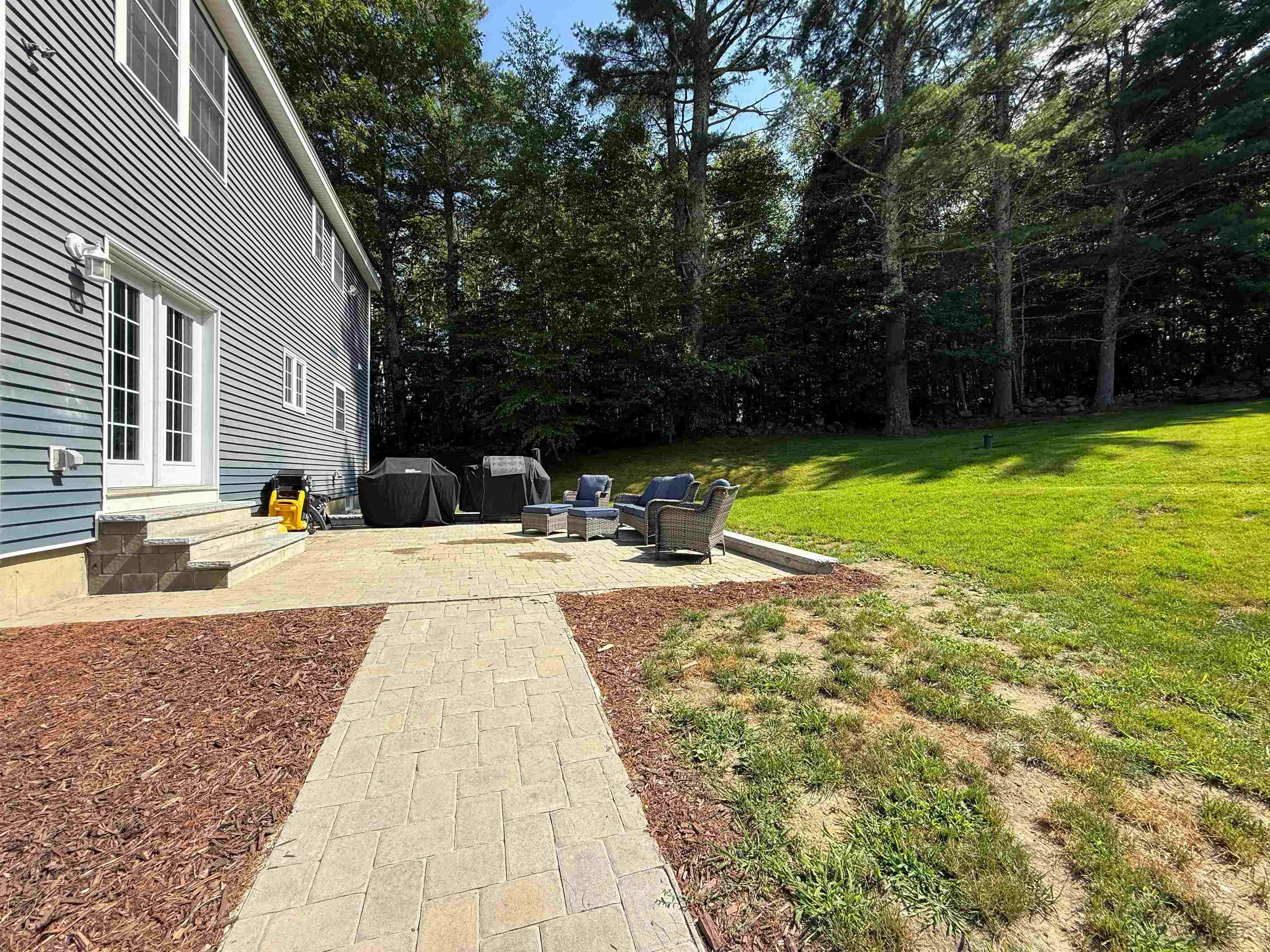 233 North Stark Highway