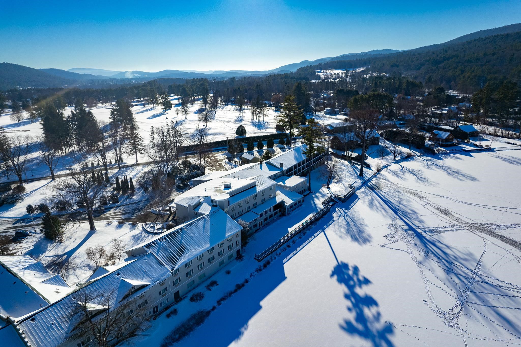 Fairlee, Vermont 05045, United States, 3 Bedrooms Bedrooms, ,2 BathroomsBathrooms,Residential,Pending,19520