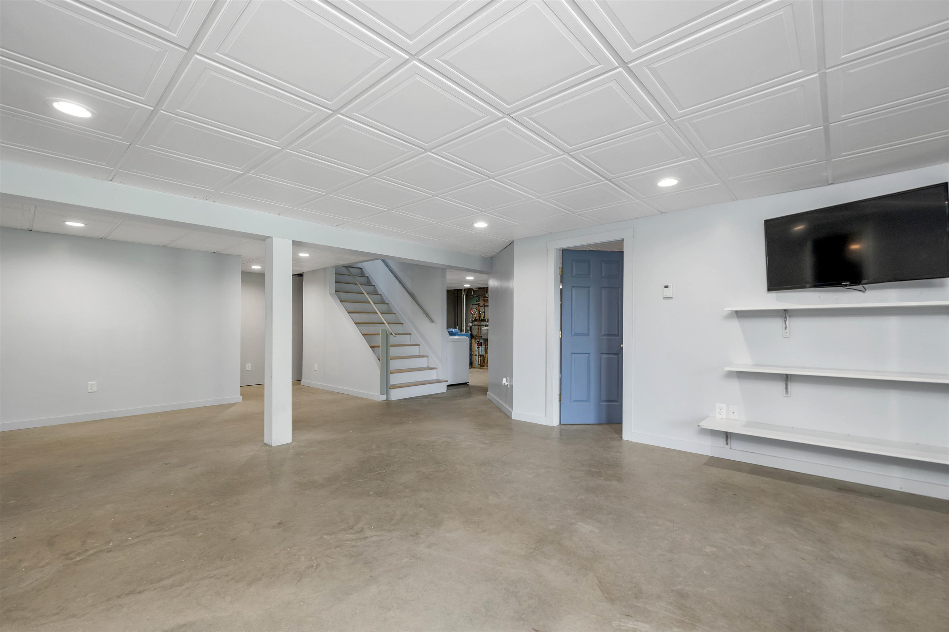 Fairlee, Vermont 05045, United States, 3 Bedrooms Bedrooms, ,2 BathroomsBathrooms,Residential,Pending,19520