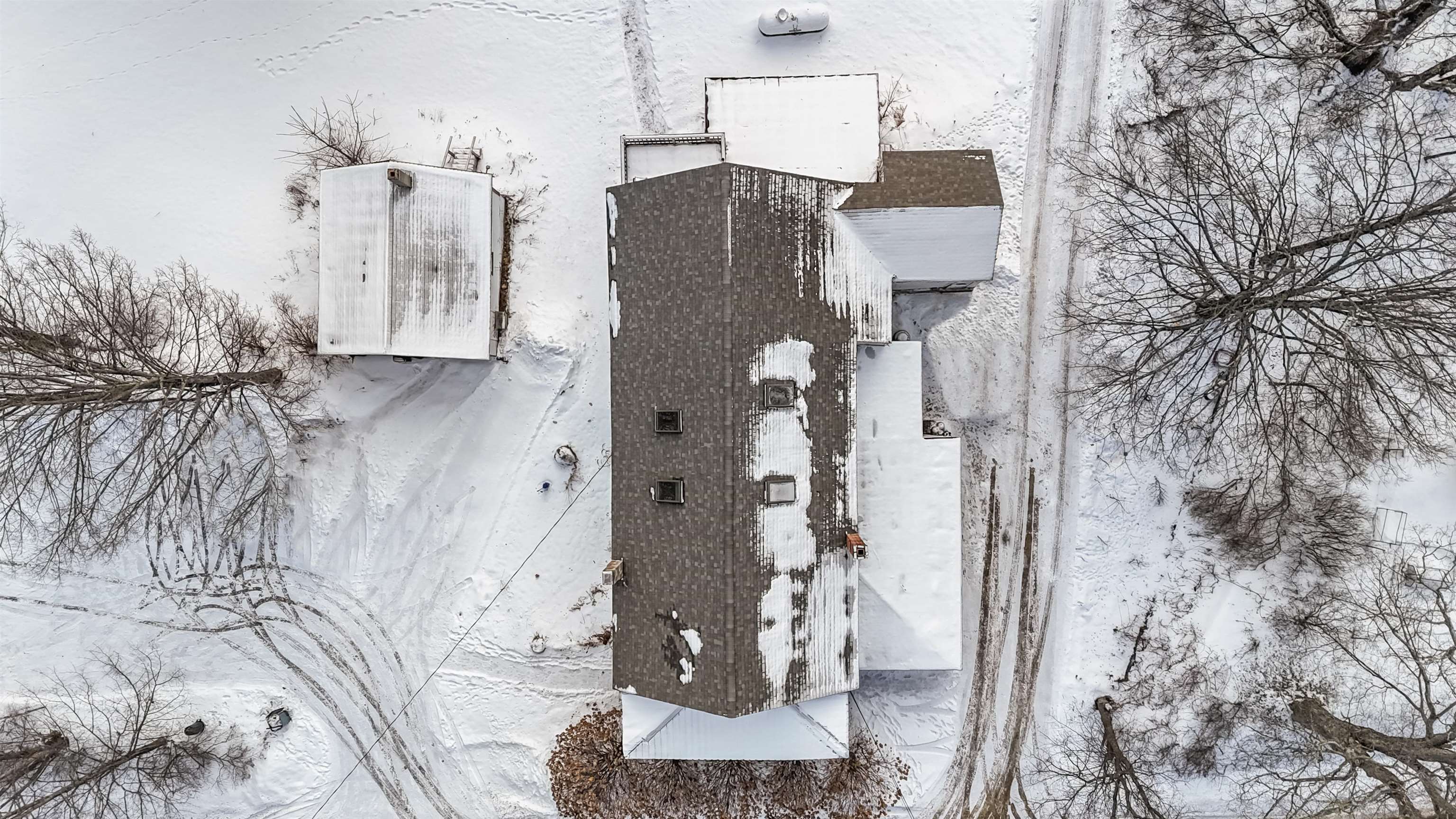 11 White Plains Road