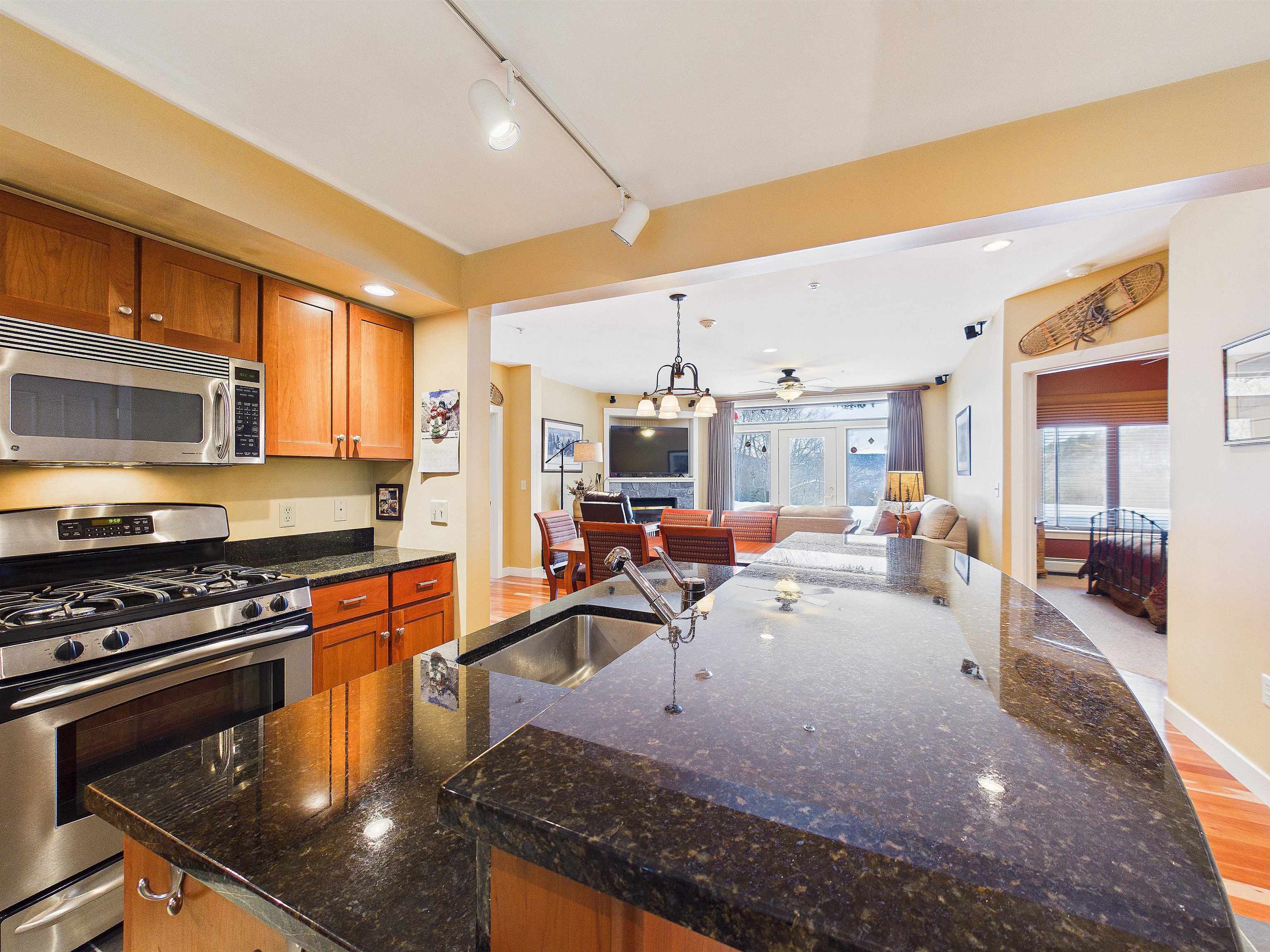 283 Sunrise Road B101