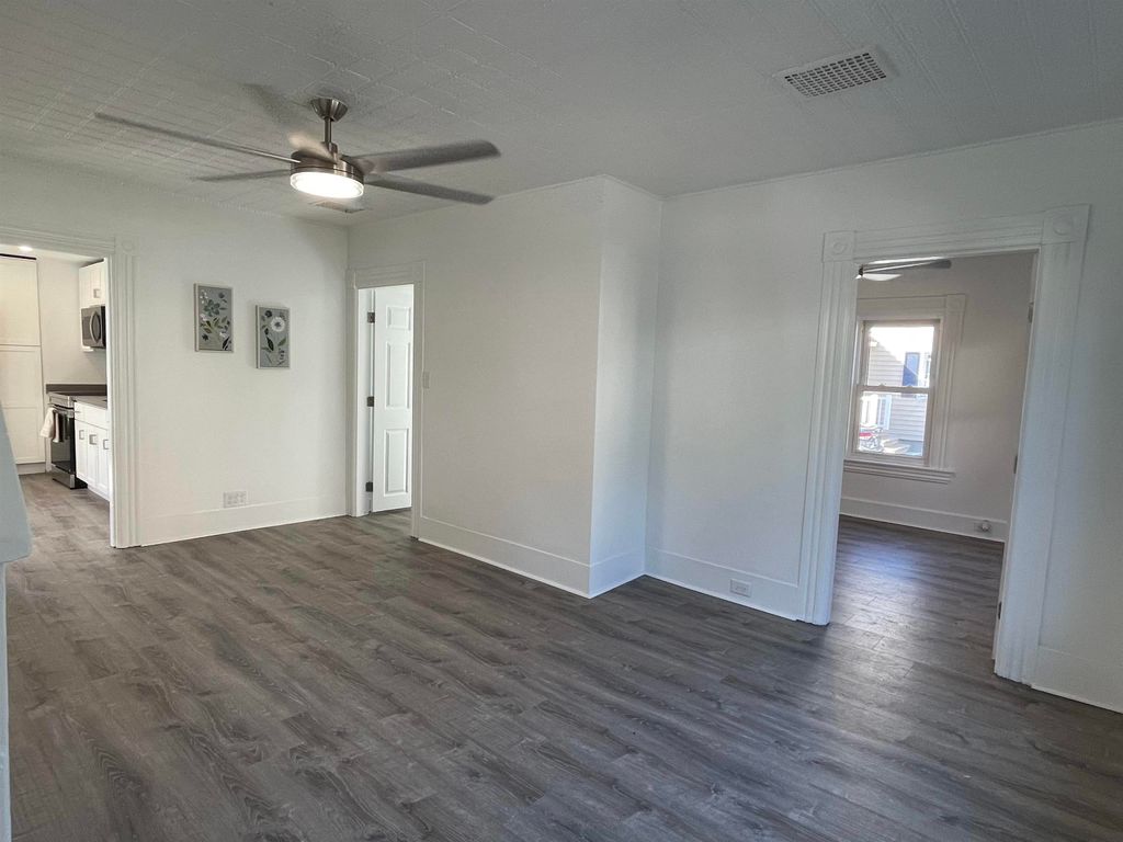 Photo of 52 Erie Street, Manchester, NH 03102 (MLS # 5063642)