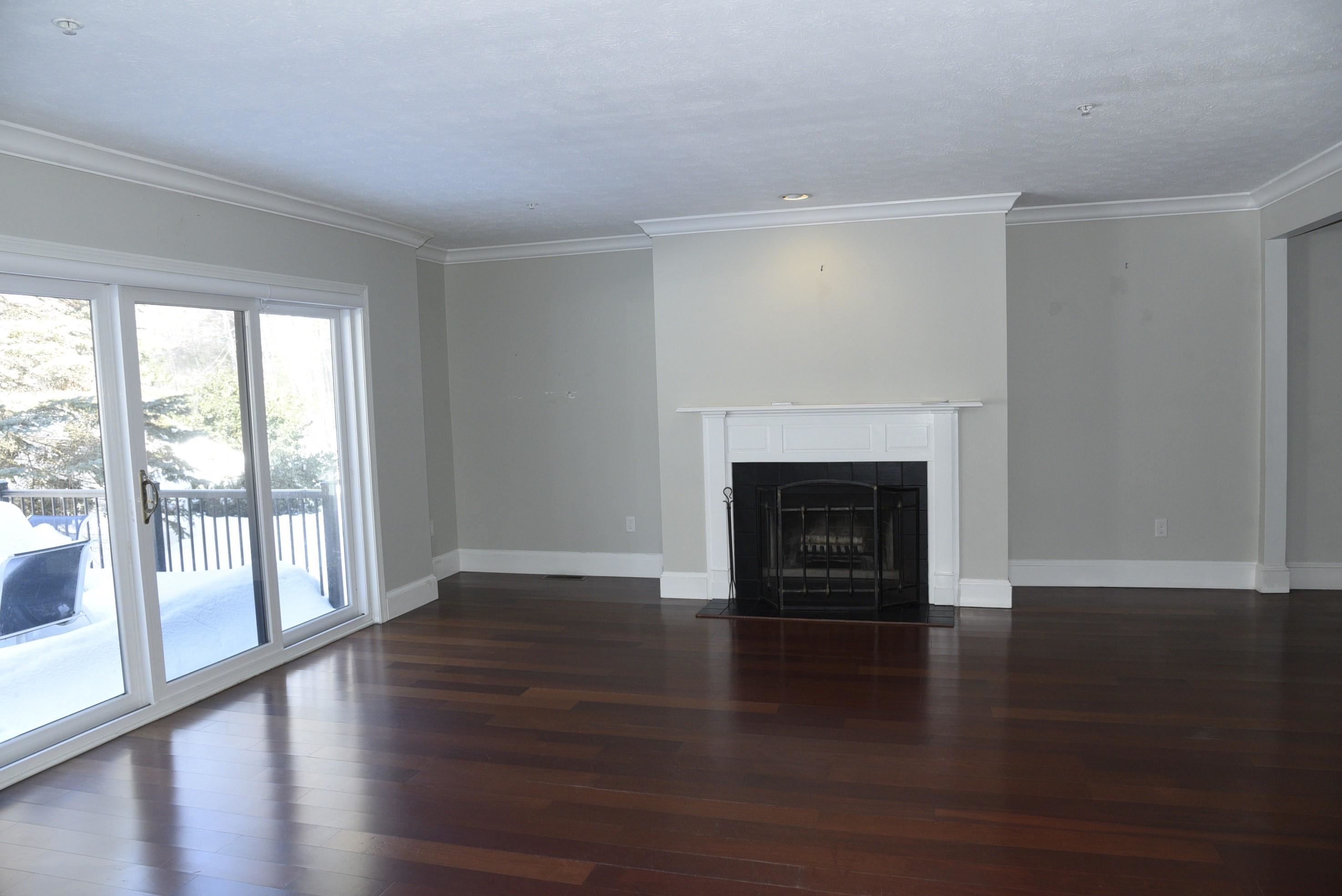 21 Clearwater Drive 21