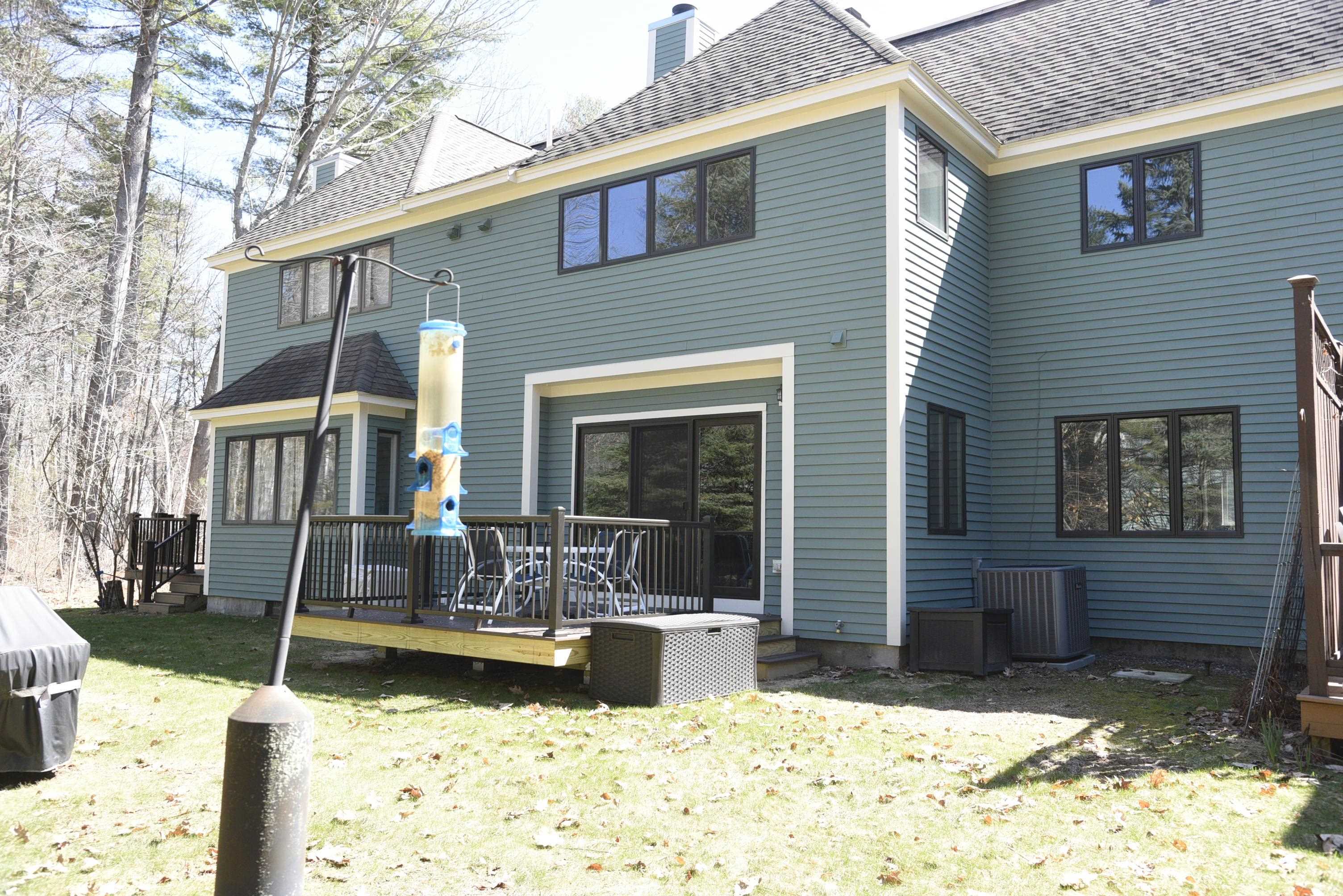 21 Clearwater Drive 21