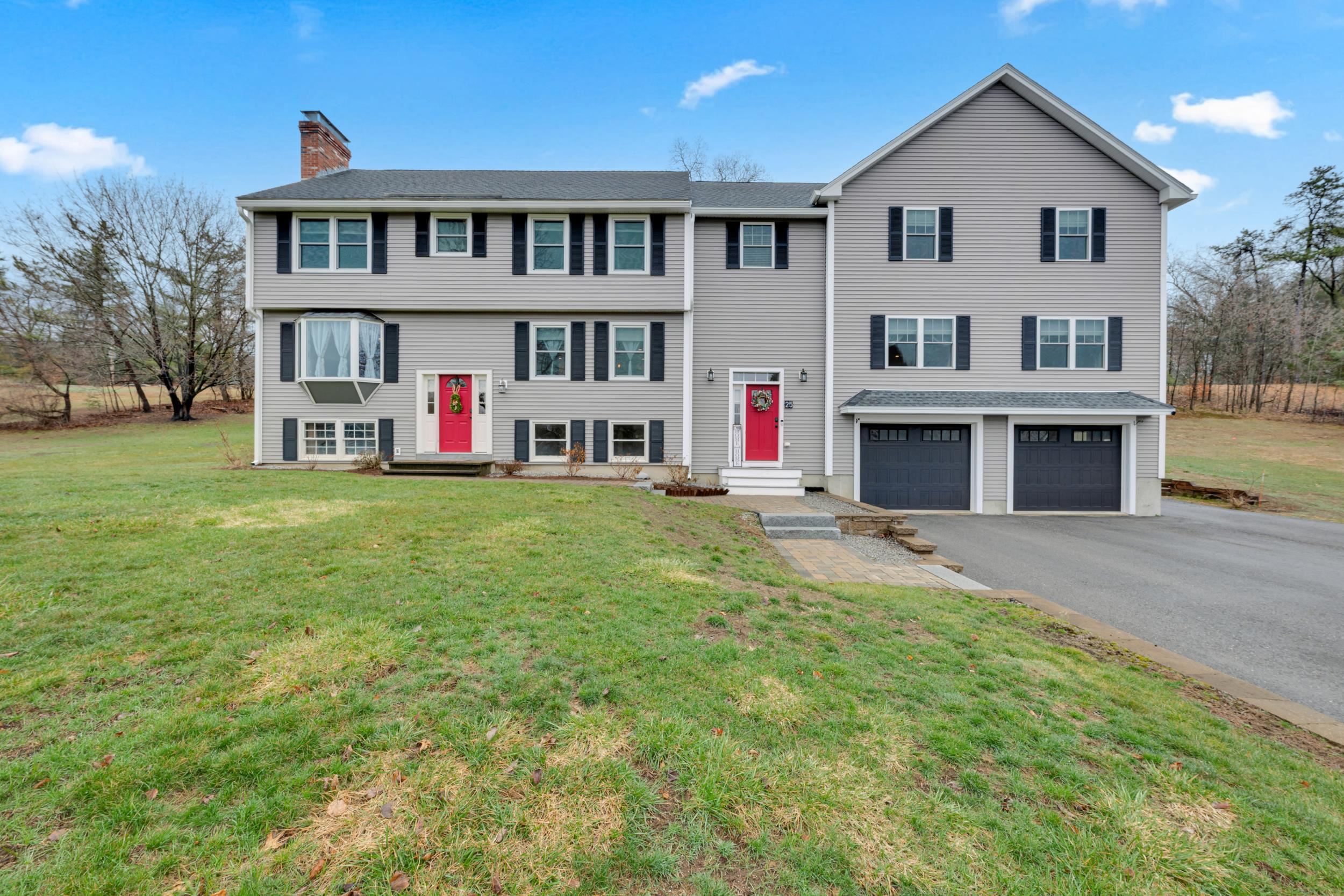 Photo 1 of 50 — 25 Riverview Circle, Litchfield, NH 03052
