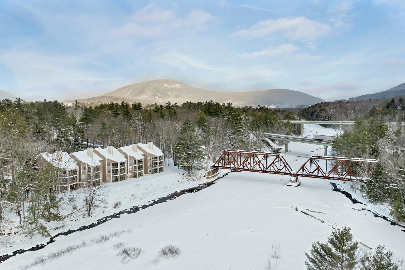 20 Crossing at Riverplace Drive 301