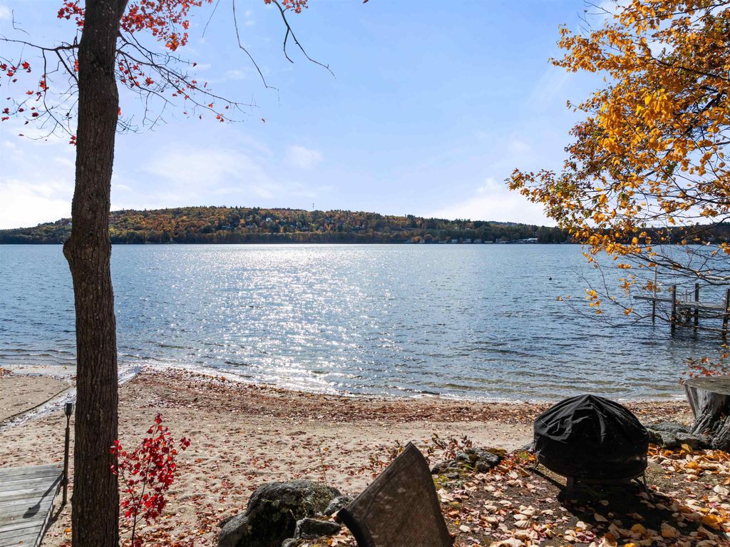 Photo of 99 Pleasant Street, Meredith, NH 03253 (MLS # 5067137)