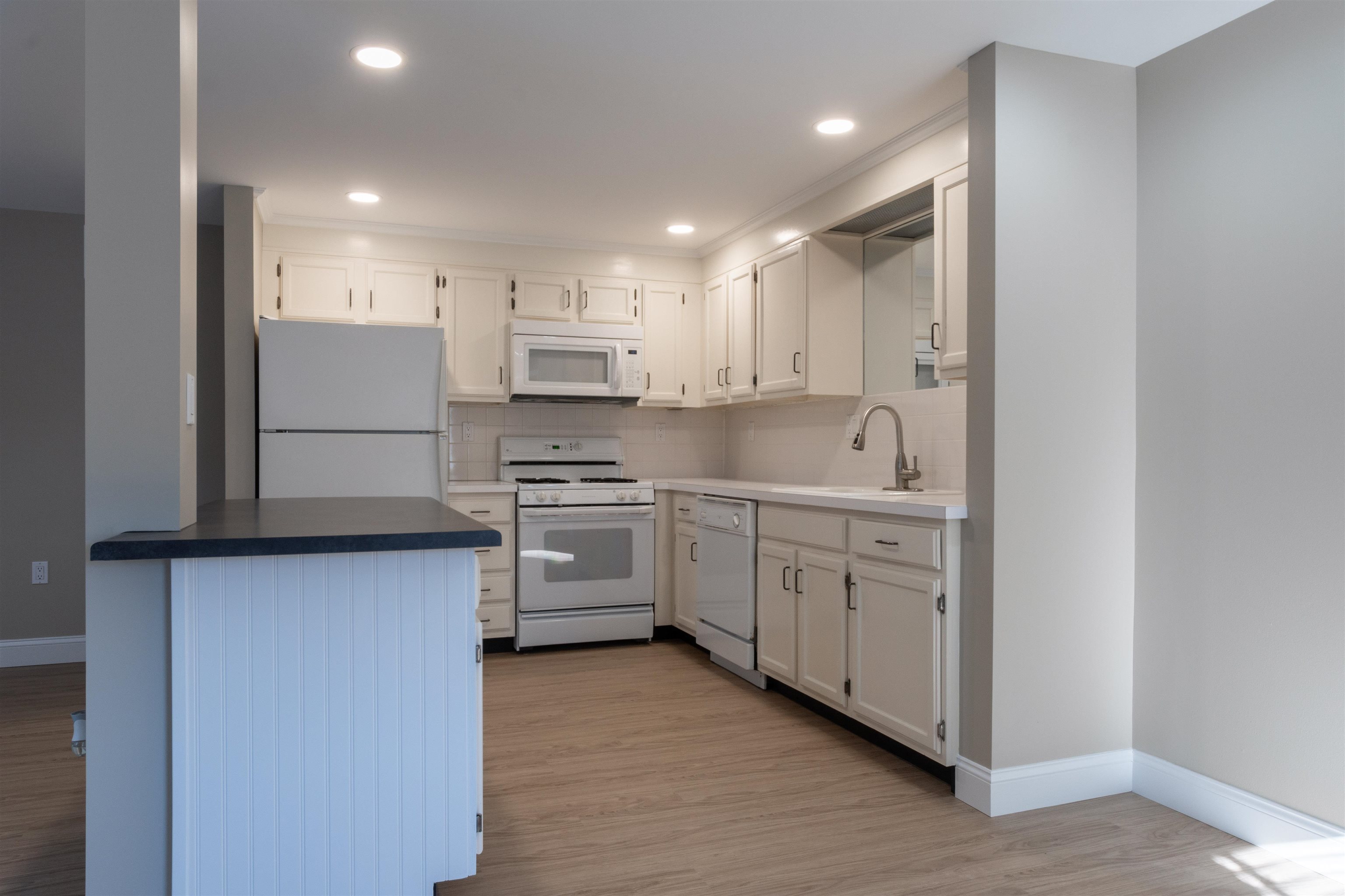 185 Indian Rock Road