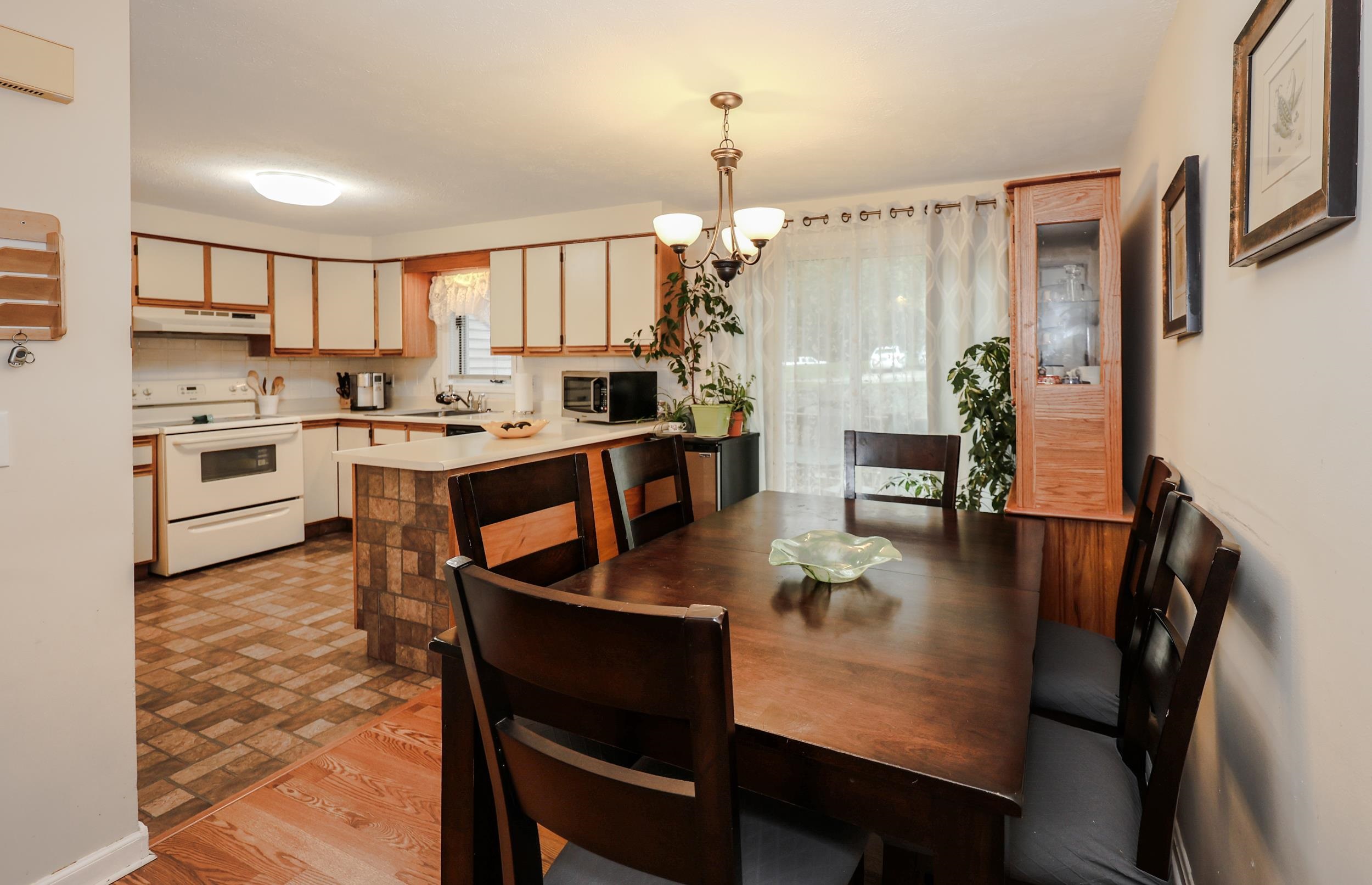 19 Eastmeadow Way