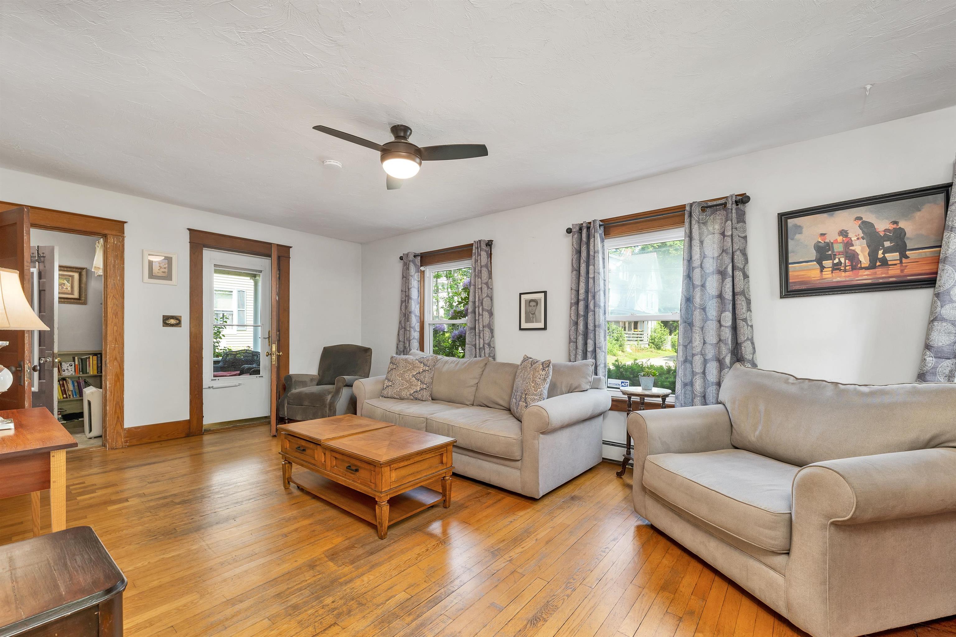 Laconia, New Hampshire 03246, United States, 4 Bedrooms Bedrooms, ,2 BathroomsBathrooms,Residential,Pending,151346